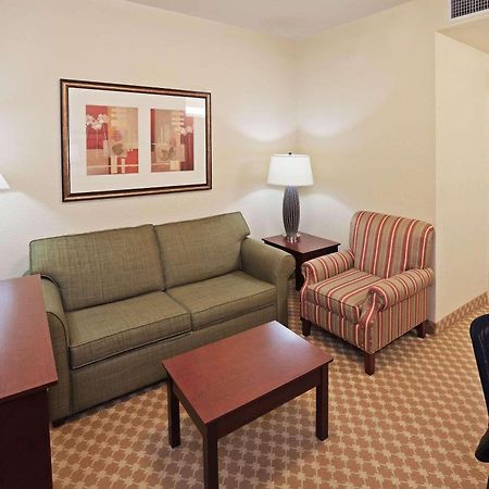 Country Inn & Suites By Radisson, Tulsa, Ok מראה חיצוני תמונה