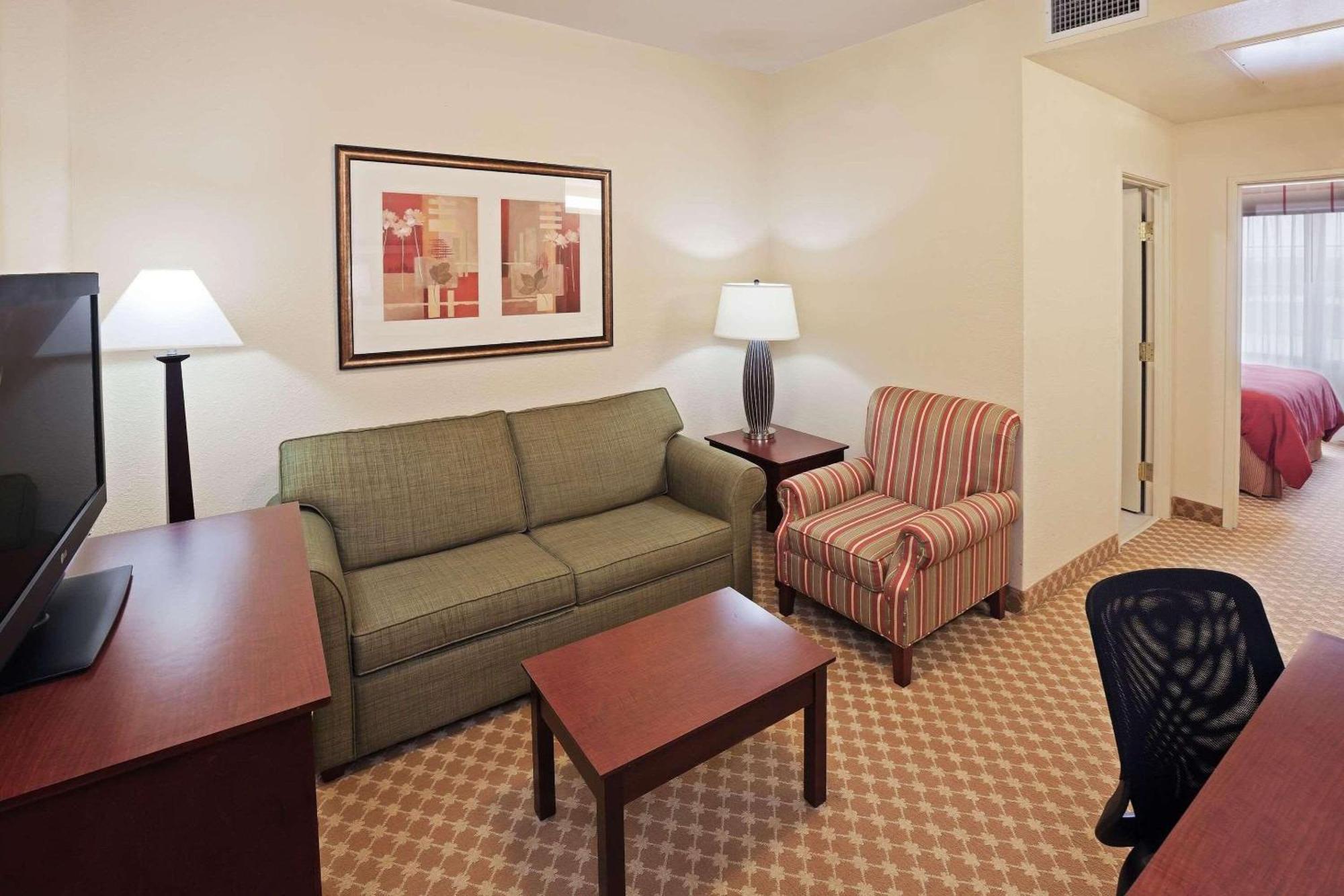 Country Inn & Suites By Radisson, Tulsa, Ok מראה חיצוני תמונה